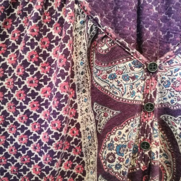 3 for 20 Lucky Paisley Shirt - Picture 3 of 4